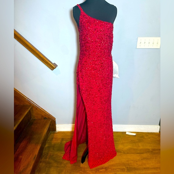 Mac Duggal Red One Shoulder Dress - Picture 1 of 10